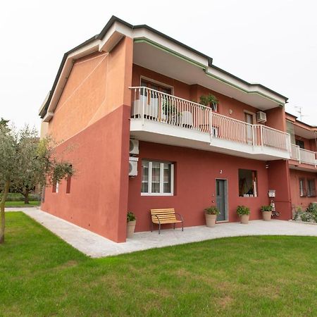 Relax Nel Verde Segrate Exterior photo